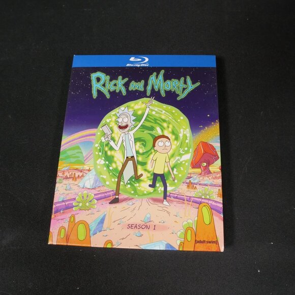 Rick & Morty Seasons 1-3 Blu-Ray Box Sets - Picture 2 of 8